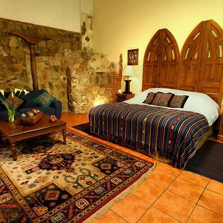 Hotel Sor Juana Antigua Buitenkant foto