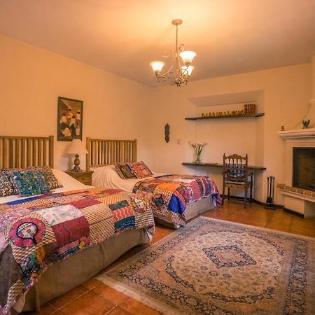 Hotel Sor Juana Antigua Buitenkant foto