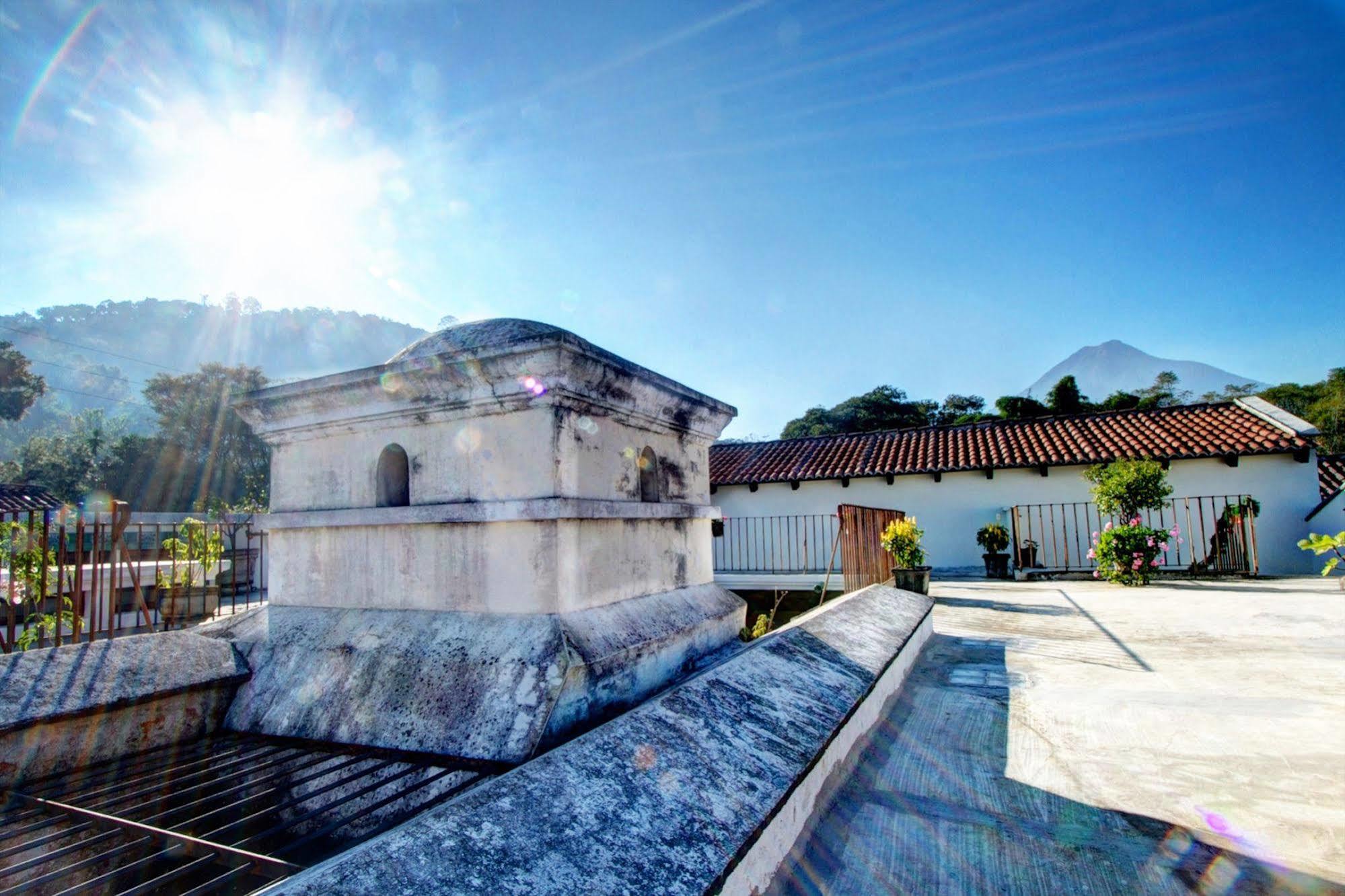 Hotel Sor Juana Antigua Buitenkant foto