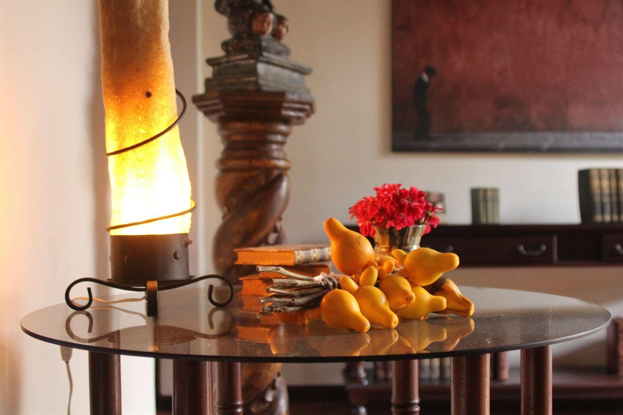 Hotel Sor Juana Antigua Buitenkant foto