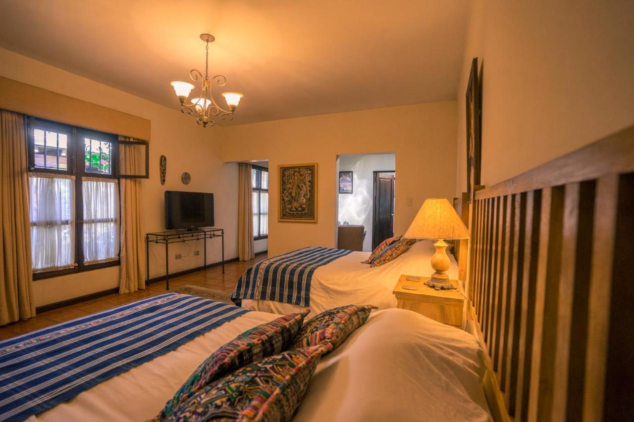Hotel Sor Juana Antigua Buitenkant foto