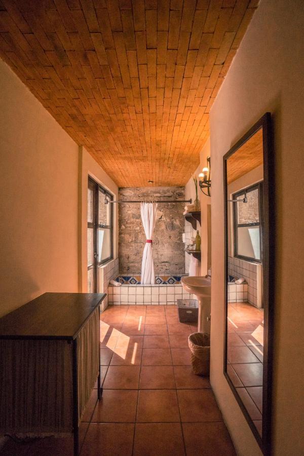 Hotel Sor Juana Antigua Buitenkant foto