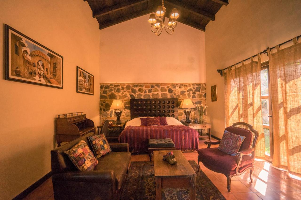 Hotel Sor Juana Antigua Buitenkant foto