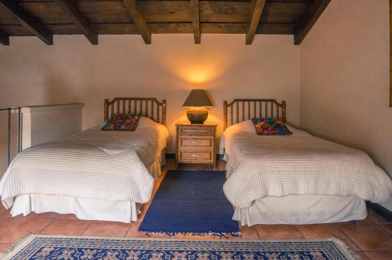 Hotel Sor Juana Antigua Buitenkant foto