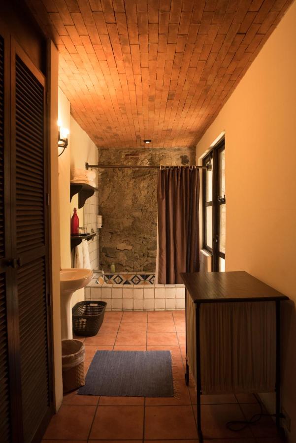Hotel Sor Juana Antigua Buitenkant foto