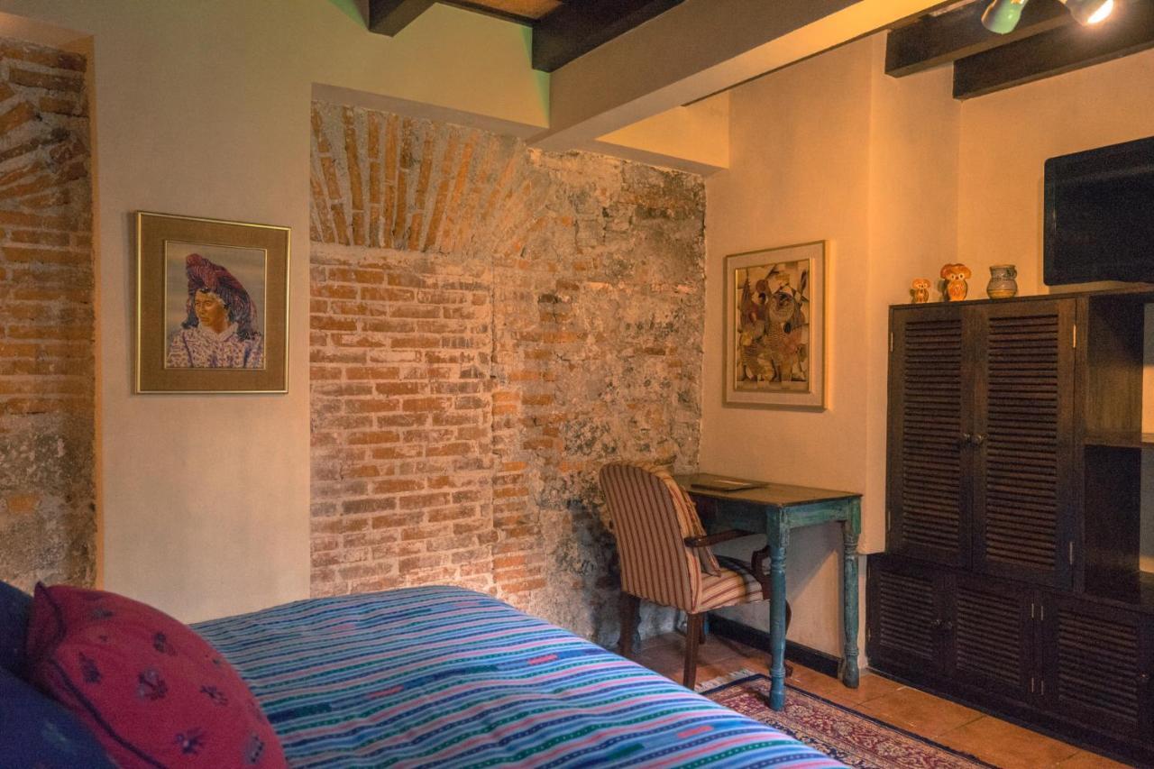 Hotel Sor Juana Antigua Buitenkant foto