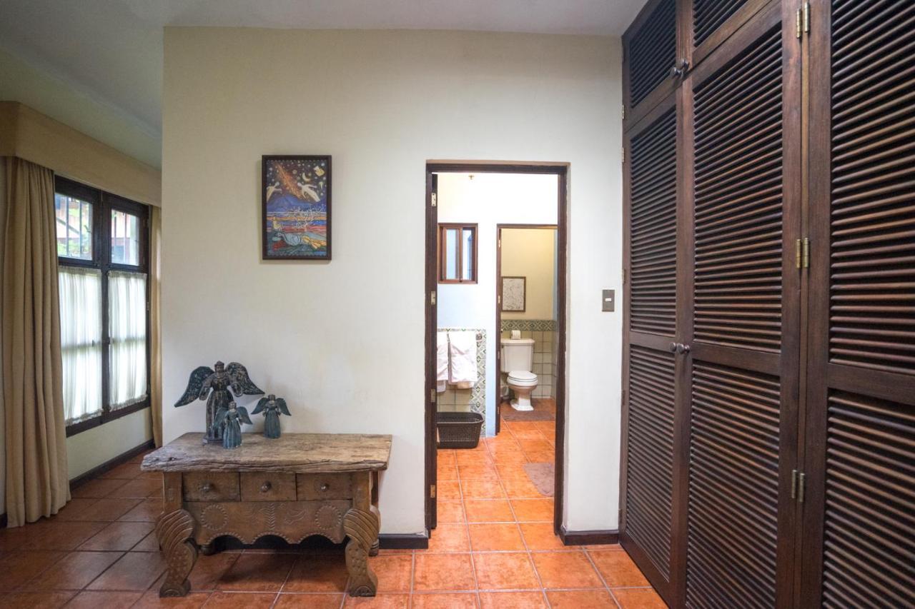 Hotel Sor Juana Antigua Buitenkant foto